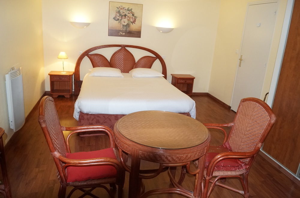 Domaine De L'Hostreiere - Appartements Colleville-sur-Mer Luaran gambar